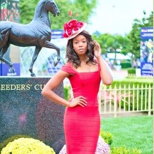 Red bodycon “Herve Ledger” dress